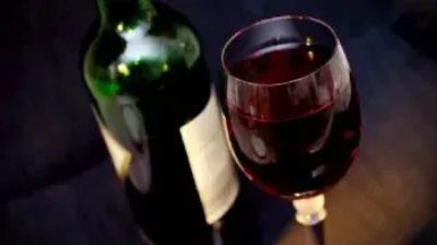 Histoire et Caractéristiques du Vin Rouge