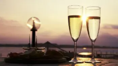 Histoire et Caractéristiques du Vin Pétillant